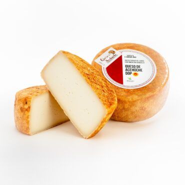 Queso Curado de Cabra con Pimentón Agridulce DOP Queso de Acehúche
